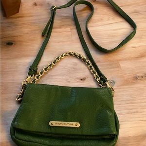 Juicy Couture Gold Chain Green leather Convertible Crossbody Bag. Pre-Owned.